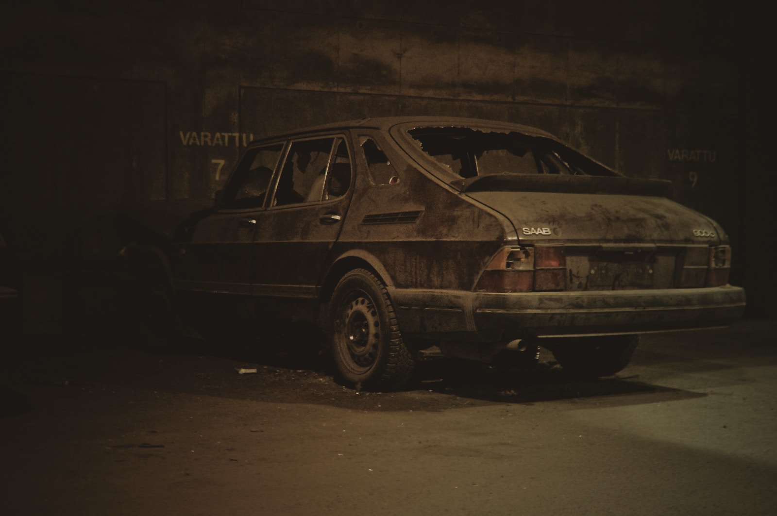 Rusten bil